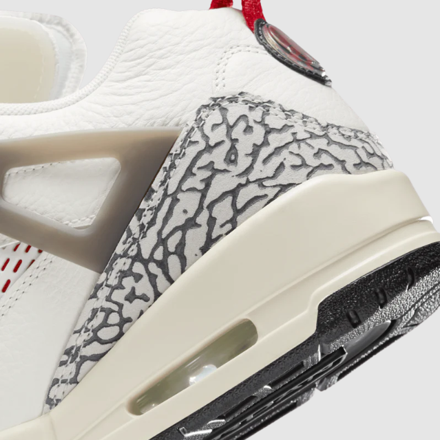 Jordan Spizike Low