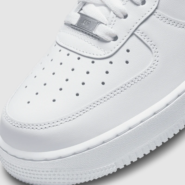 Nike Air Force 1 Triple White (Unisex)